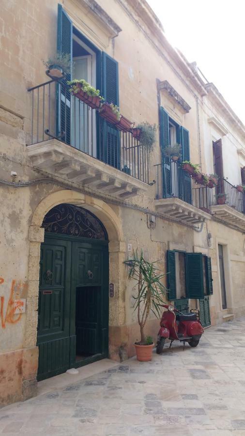 Casa D'Artista Suite & Garden Lecce Dış mekan fotoğraf